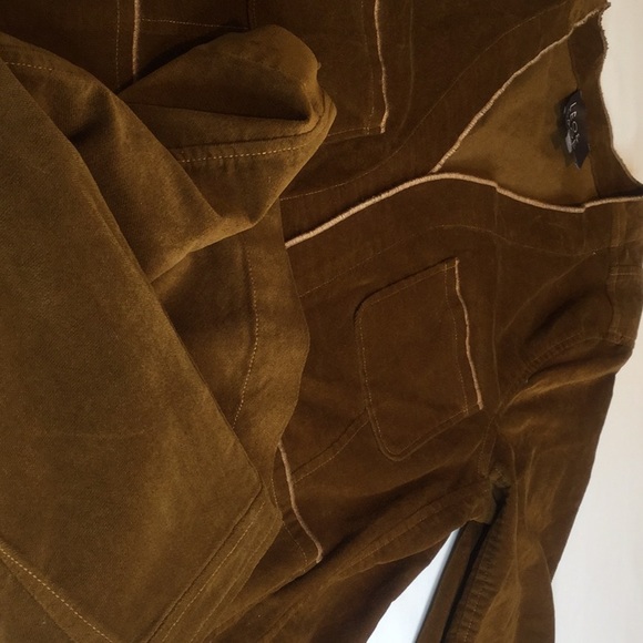 Barney’s of NYC Leo & Sage moleskin fitted fabric